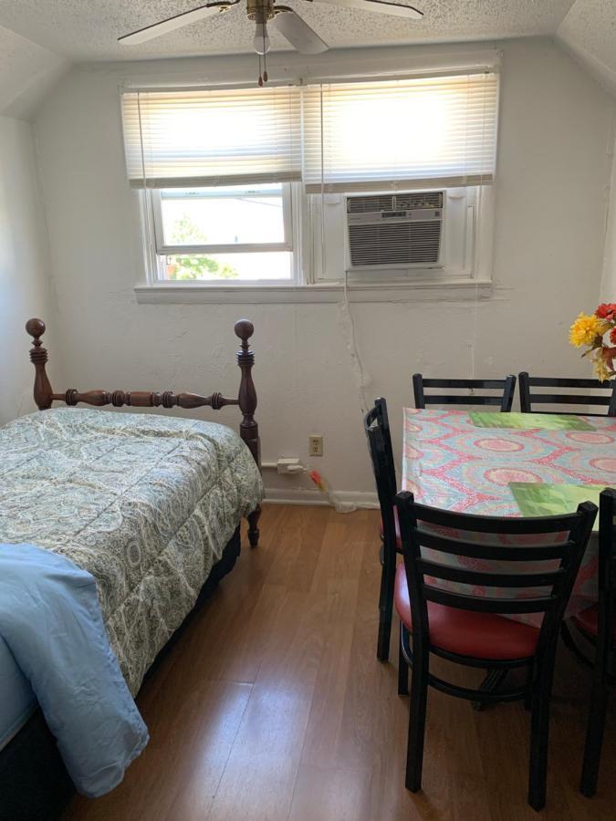 Apartment Va Zen Tree House Style F Virginia Beach